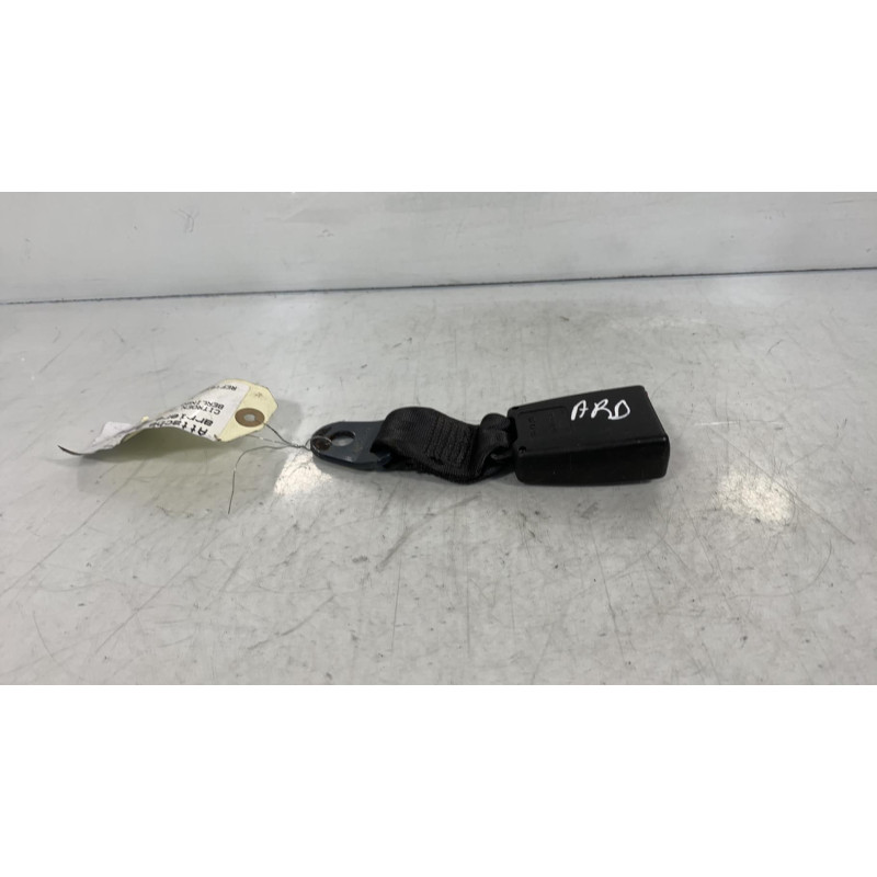 Attache ceinture arriere droit CITROEN BERLINGO 1 Photo n°3