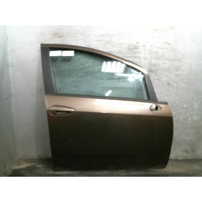 Porte avant droit FIAT GRANDE PUNTO Photo n°1