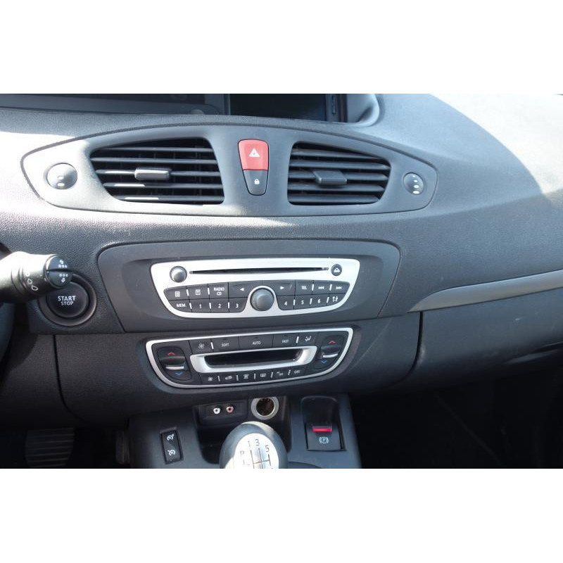 Air bag conducteur RENAULT SCENIC 3 Photo n°8