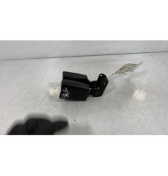 Attache ceinture arriere gauche OPEL ASTRA J SPORTS