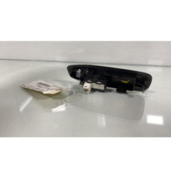 Interrupteur de leve vitre avant droit PEUGEOT 2008 1
