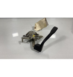Fermeture de capot PEUGEOT 5008 1