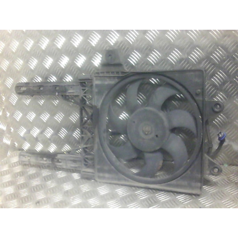 Moto ventilateur radiateur FIAT PUNTO 1 Photo n°3