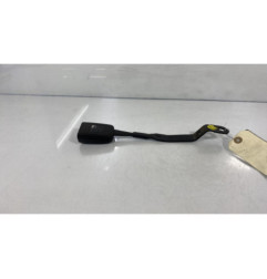 Attache ceinture avant gauche VOLKSWAGEN POLO 3