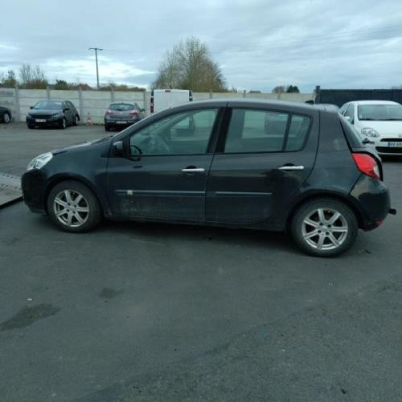 Debitmetre RENAULT CLIO 3 Photo n°5