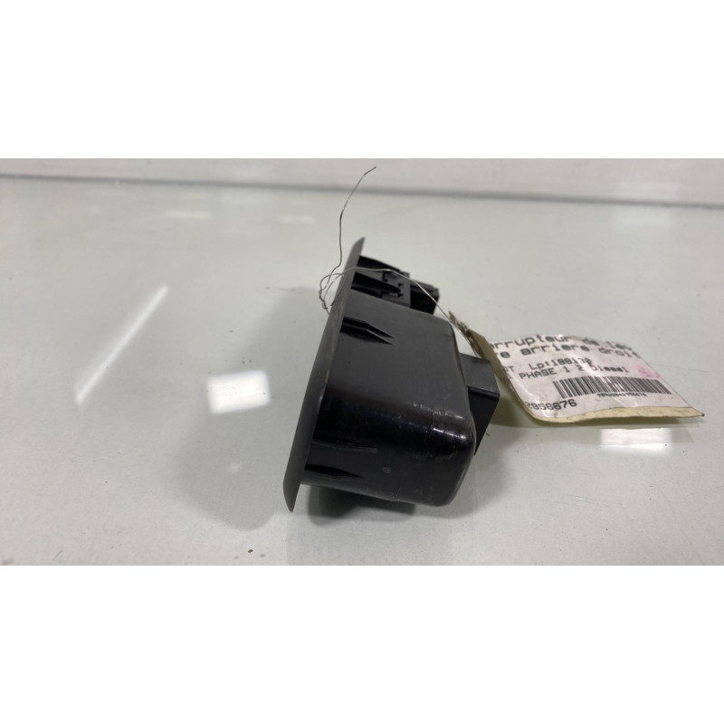 Interrupteur de leve vitre arriere droit PEUGEOT 5008 1 Photo n°3