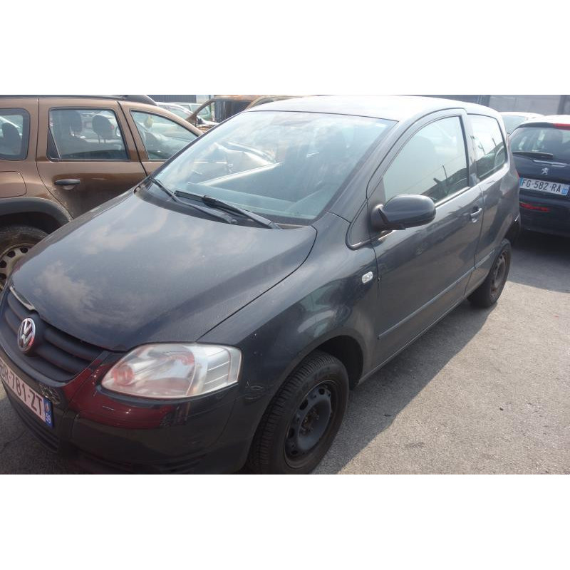 Serrure avant droit VOLKSWAGEN FOX Photo n°7