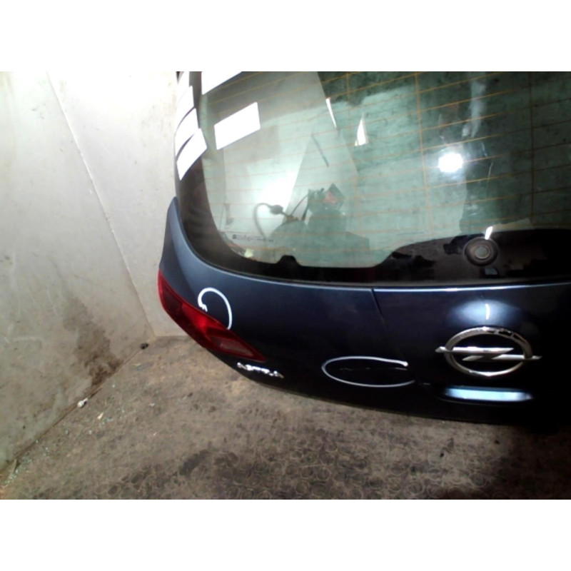 Malle/Hayon arriere OPEL ASTRA J Photo n°2