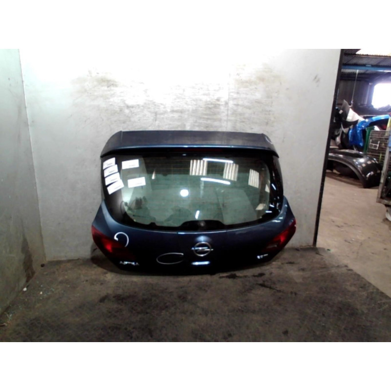 Malle/Hayon arriere OPEL ASTRA J Photo n°3