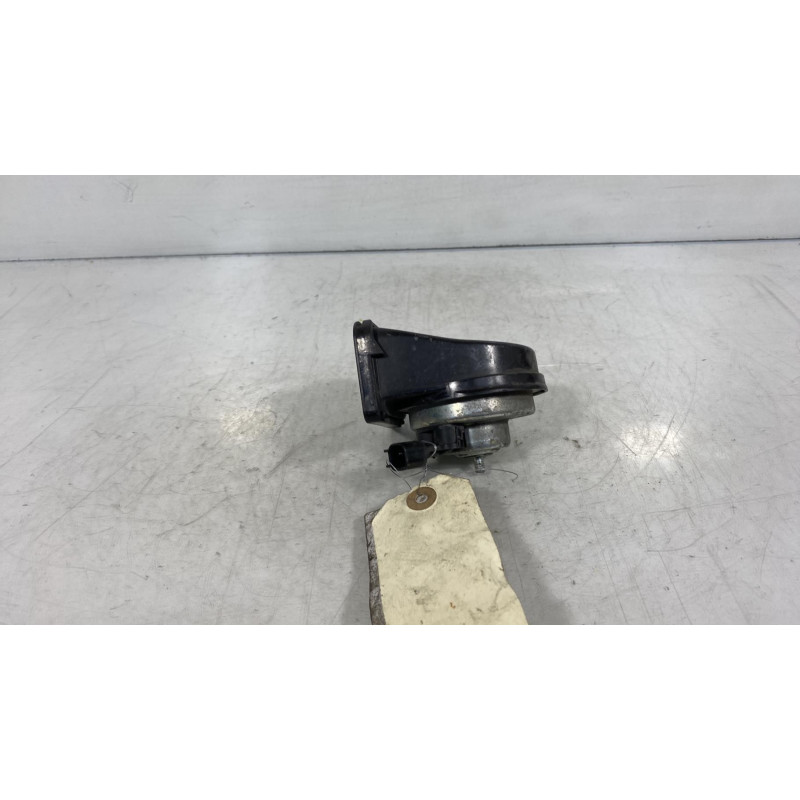 Avertisseur/Klaxon OPEL ASTRA J Photo n°4