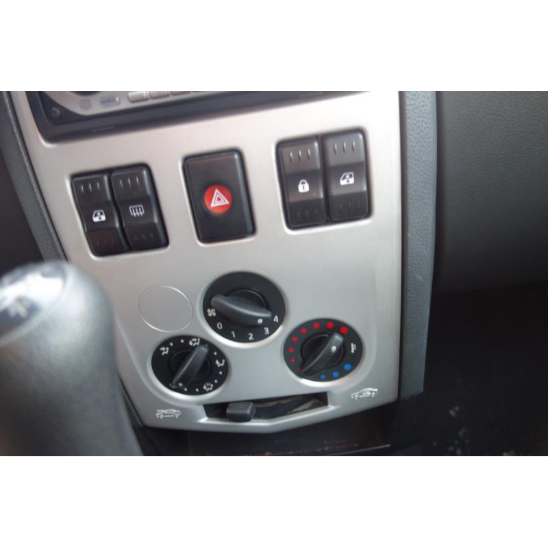 Pompe à carburant DACIA LOGAN MCV 1 Photo n°9