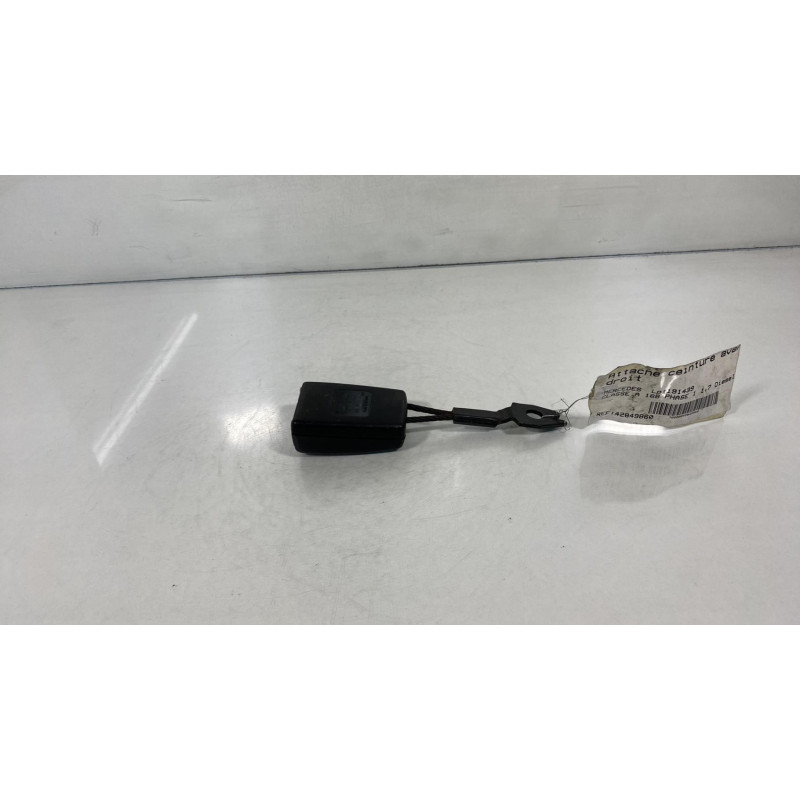 Attache ceinture avant droit MERCEDES CLASSE A 168 Photo n°2