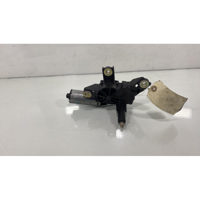 Moteur essuie glace arriere MERCEDES CLASSE A 168 Photo n°3