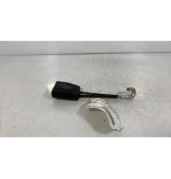 Attache ceinture arriere droit SEAT LEON 1 Photo n°1