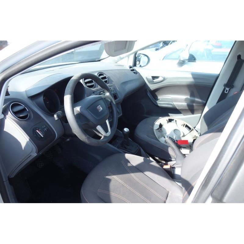 Malle/Hayon arriere SEAT IBIZA 4 Photo n°14