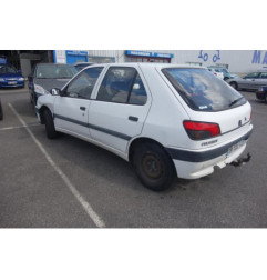 Ceinture arriere droit PEUGEOT 306