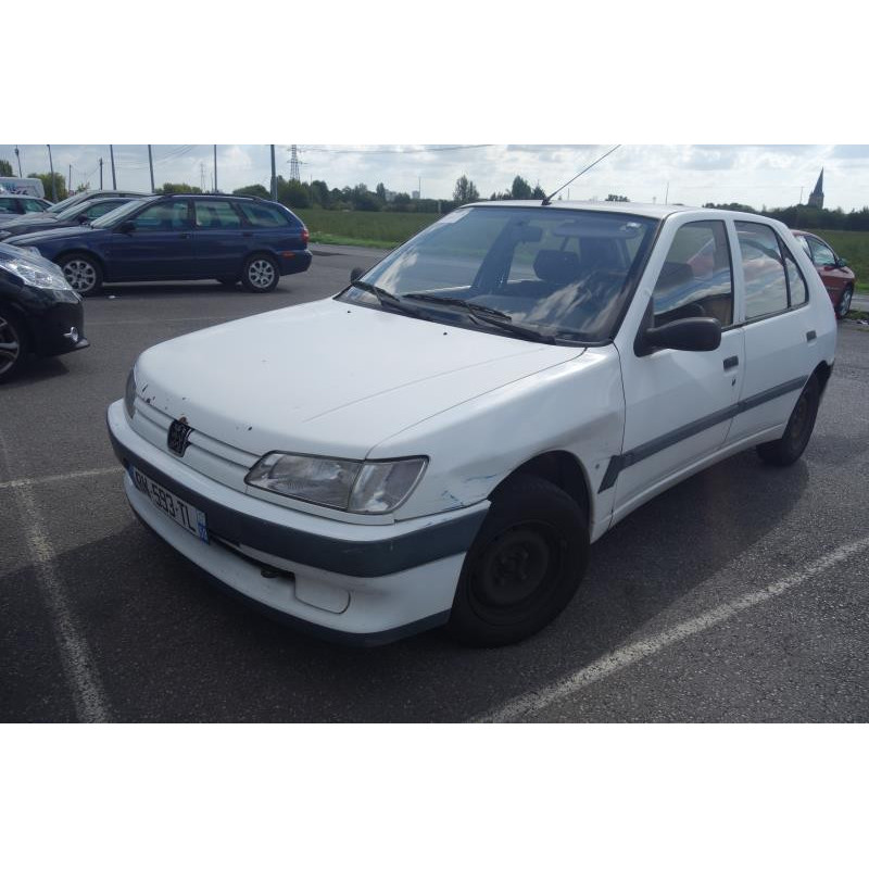Ceinture arriere droit PEUGEOT 306 Photo n°8
