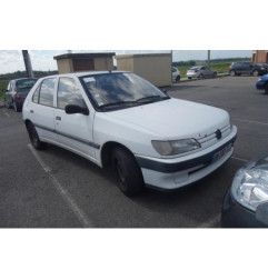 Ceinture arriere droit PEUGEOT 306