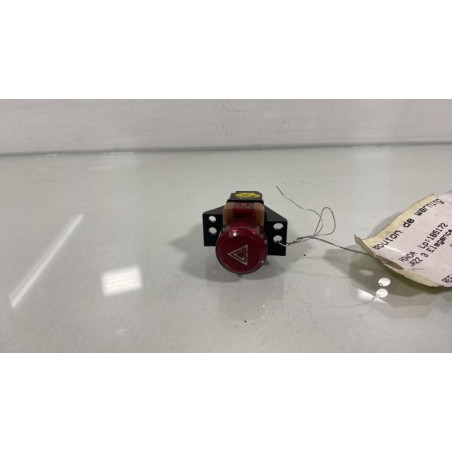 Bouton de warning HONDA JAZZ 3 Photo n°1