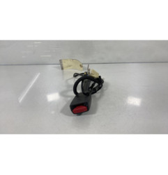 Attache ceinture avant gauche TOYOTA YARIS 2