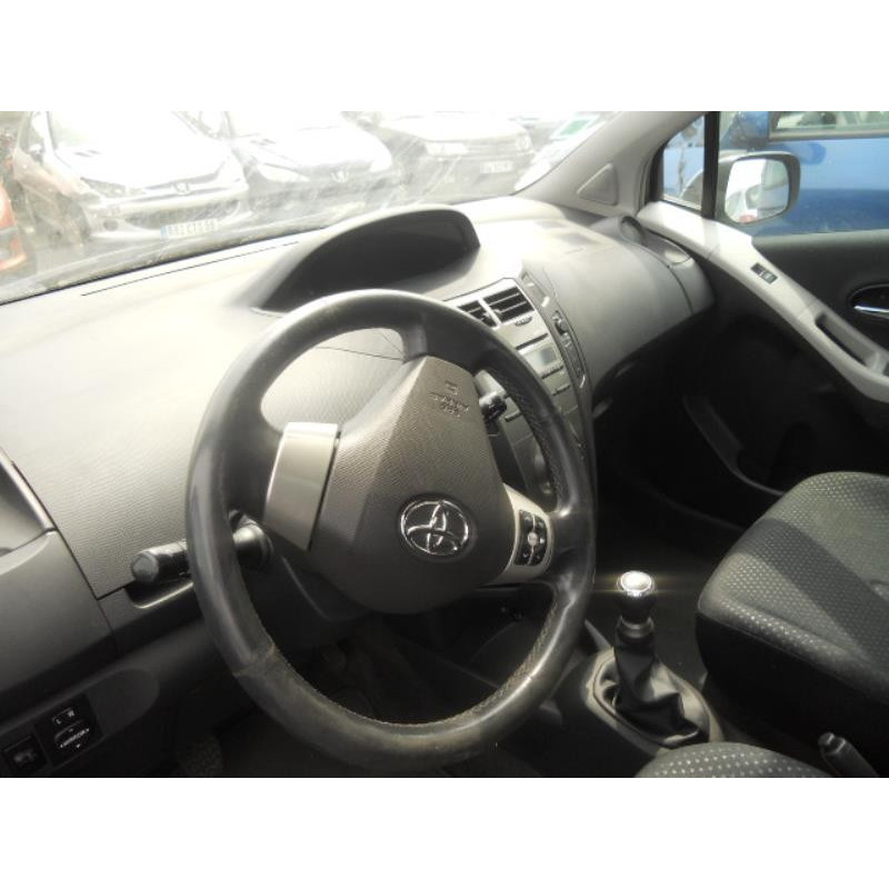 Cremaillere assistee TOYOTA YARIS 2 Photo n°5