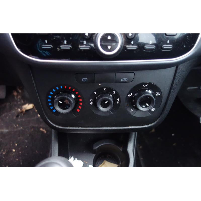 Vase de lave glace FIAT PUNTO EVO 3 Photo n°9