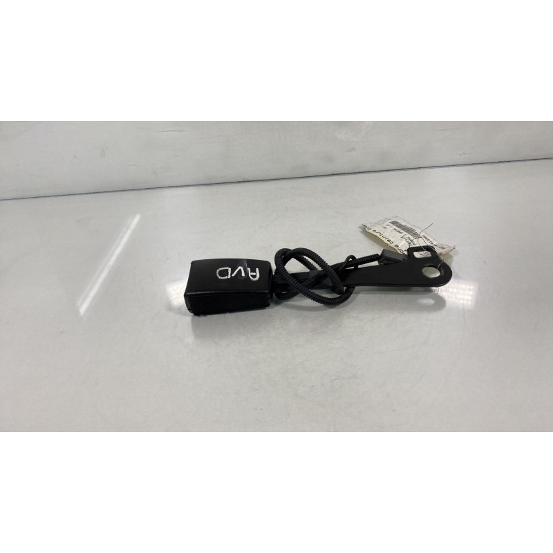Attache ceinture avant droit KIA CEE-D 1 SPORT WAGON Photo n°3