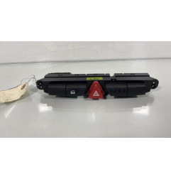 Bouton de warning KIA CEE-D 1 SPORT WAGON Photo n°1