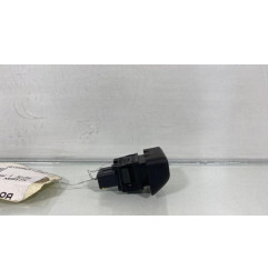 Bouton de warning NISSAN NOTE 1