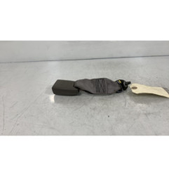 Attache ceinture arriere droit NISSAN NOTE 1
