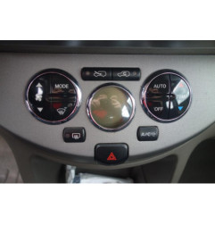 Traverse superieure NISSAN NOTE 1