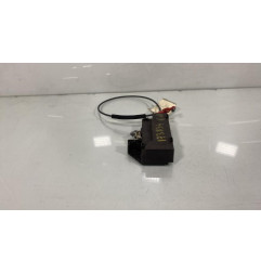 Serrure avant droit FORD FIESTA 4