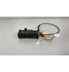 Serrure avant droit FORD FIESTA 4