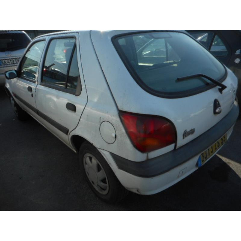 Serrure avant droit FORD FIESTA 4 Photo n°7