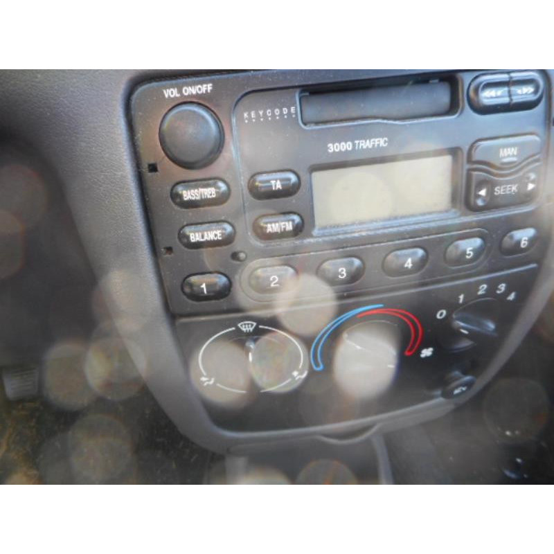 Serrure avant droit FORD FIESTA 4 Photo n°9