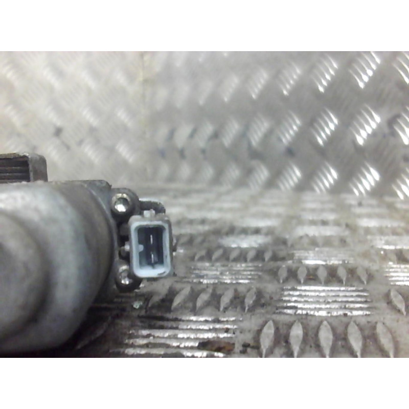 Leve vitre electrique arriere droit PEUGEOT 206 Photo n°1