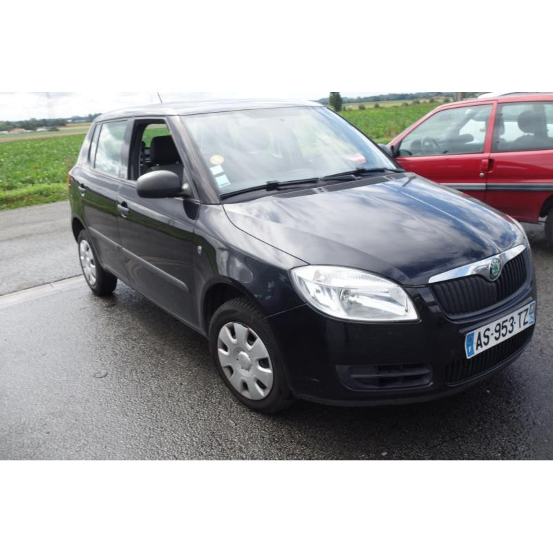 Air bag conducteur SKODA FABIA 2 Photo n°2