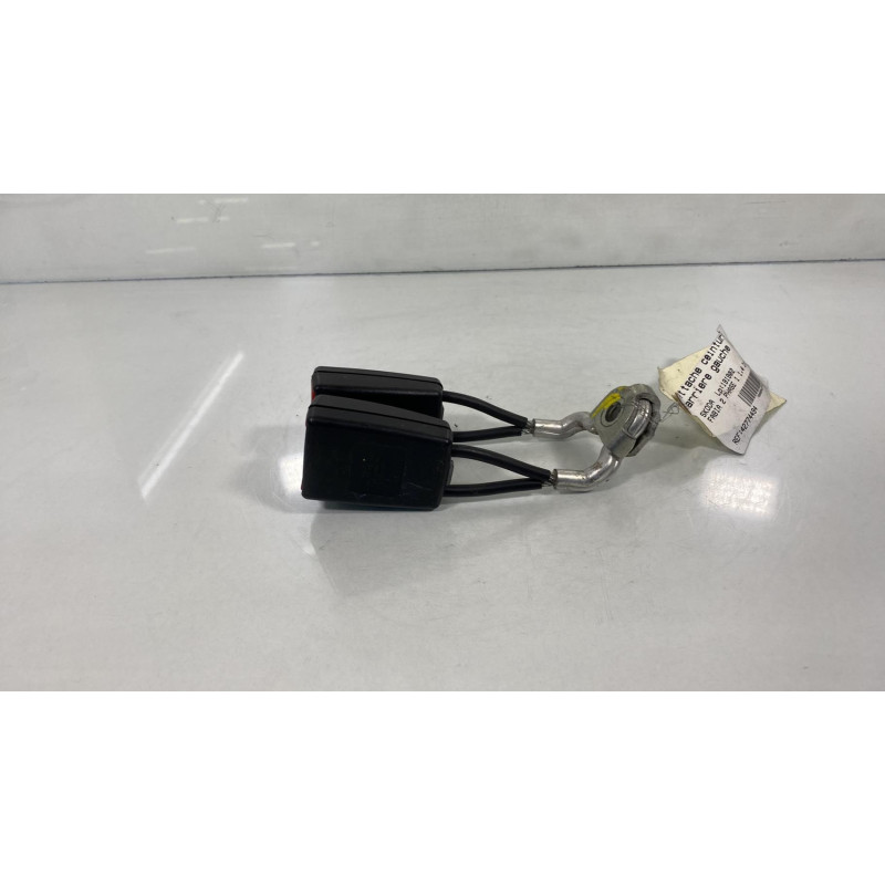 Attache ceinture arriere gauche SKODA FABIA 2 Photo n°2