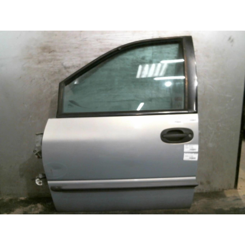 Porte avant gauche CHRYSLER VOYAGER 3 Photo n°1