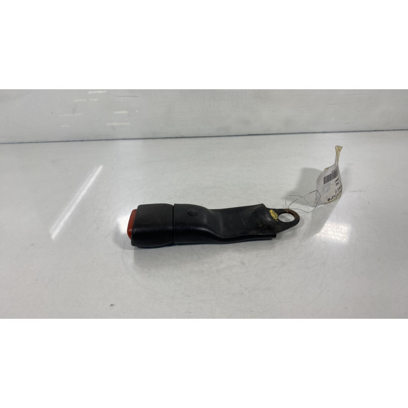 Attache ceinture arriere droit CHRYSLER VOYAGER 3 Photo n°2