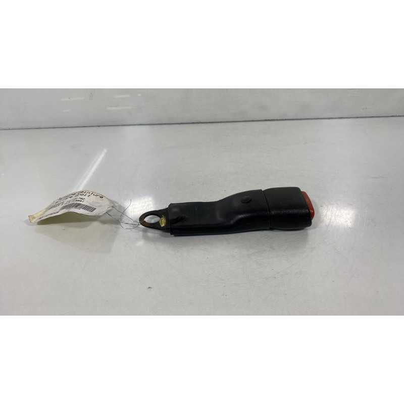Attache ceinture arriere droit CHRYSLER VOYAGER 3 Photo n°3
