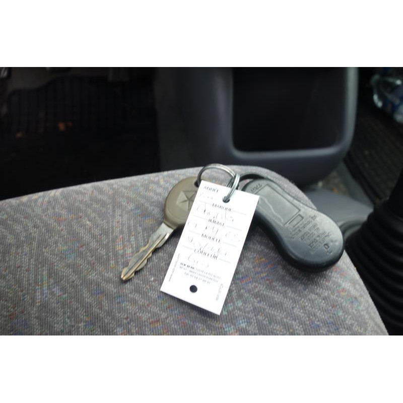 Cremaillere assistee CHRYSLER VOYAGER 3 Photo n°8