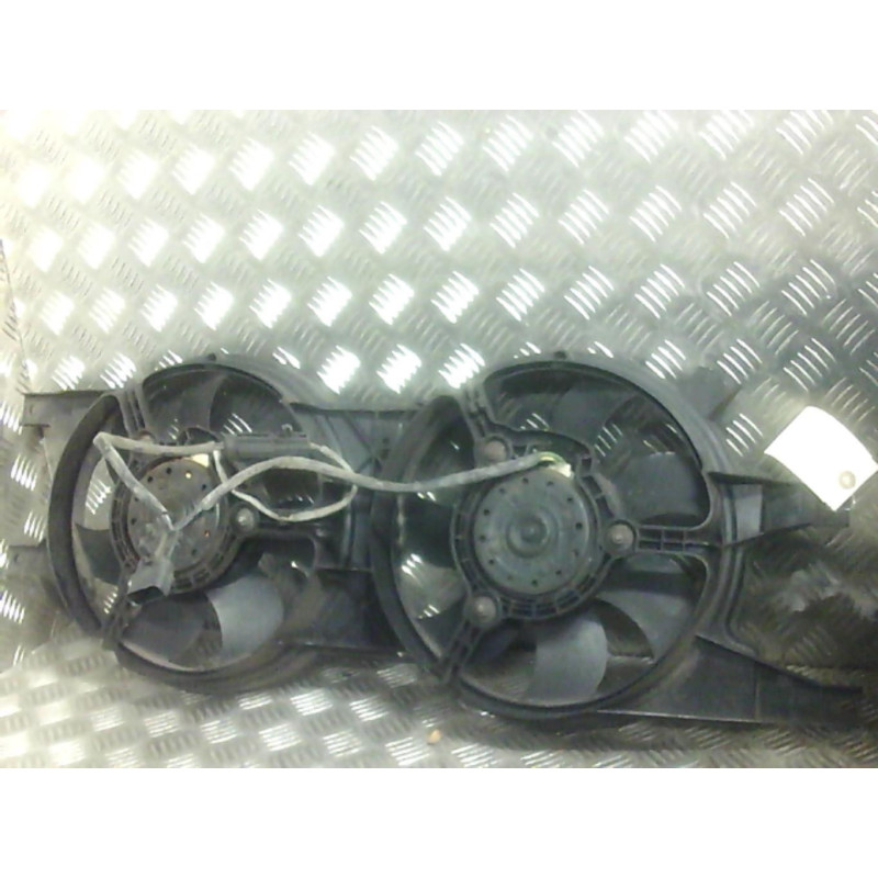 Moto ventilateur radiateur CHRYSLER VOYAGER 3 Photo n°1