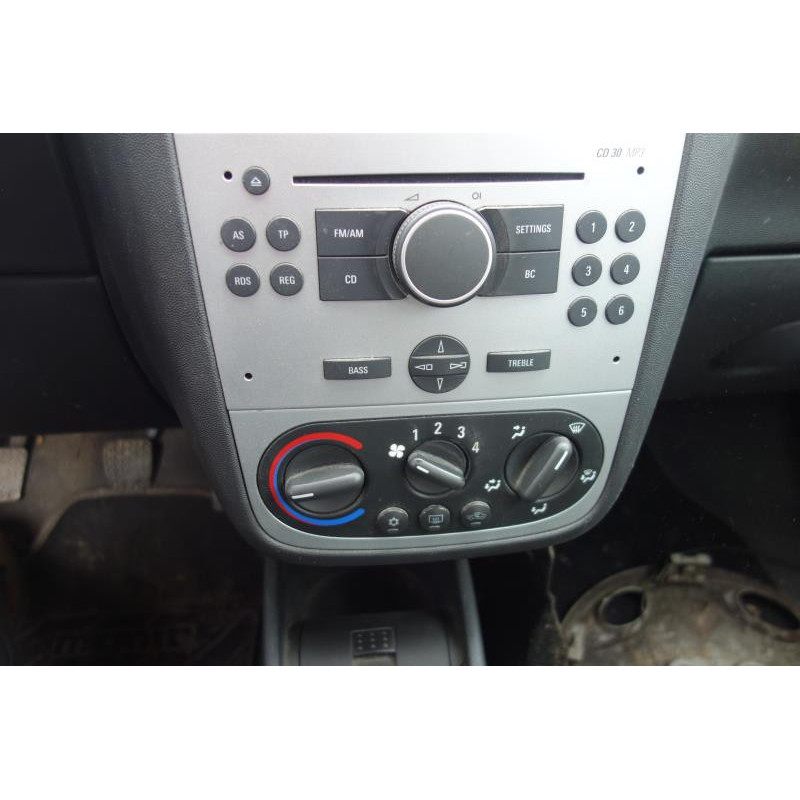 Commande chauffage OPEL CORSA C Photo n°8