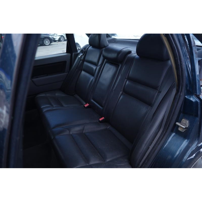 Serrure avant droit VOLVO 850 Photo n°5