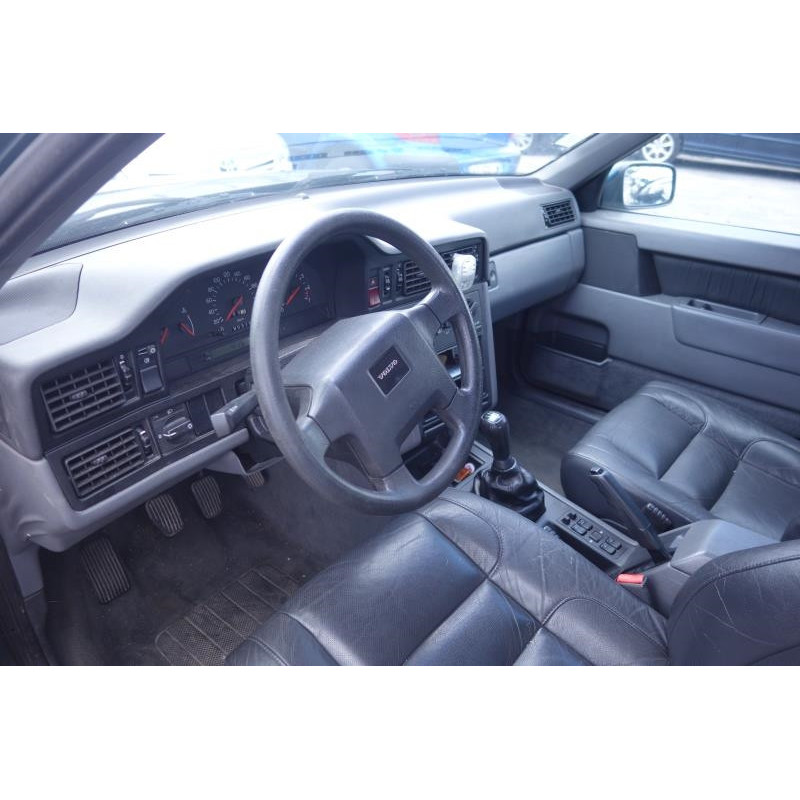 Serrure avant droit VOLVO 850 Photo n°16