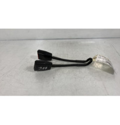 Attache ceinture centrale avant FORD FIESTA 2