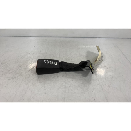 Attache ceinture arriere droit FIAT BRAVO 2 Photo n°1