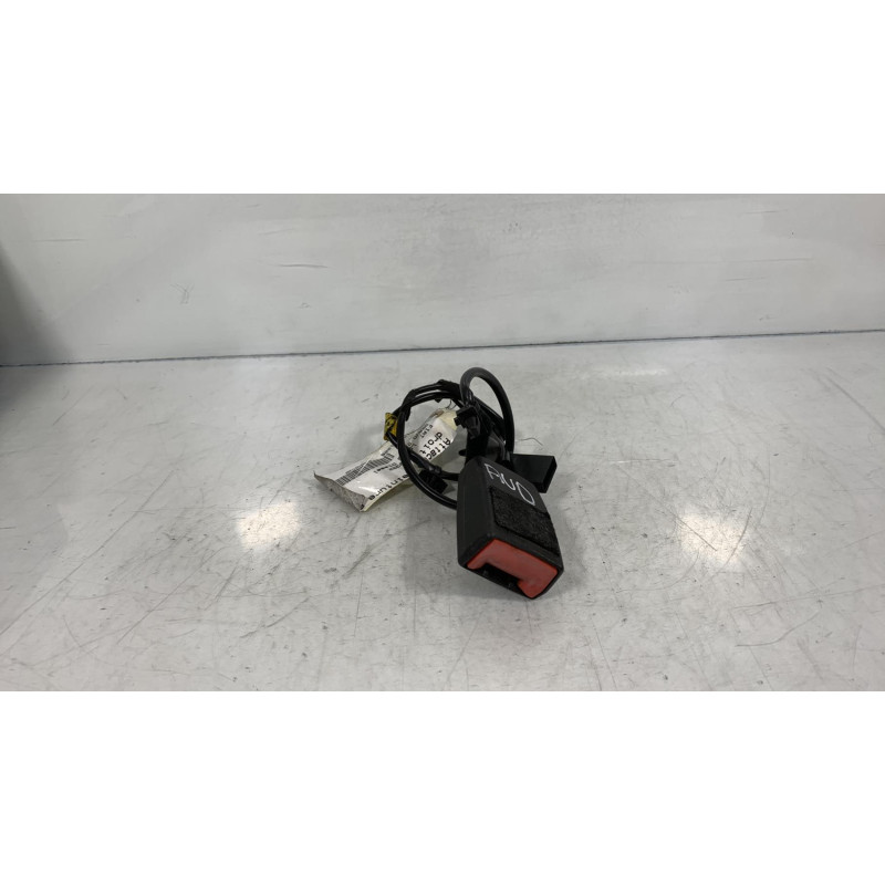 Attache ceinture avant droit FIAT BRAVO 2 Photo n°3