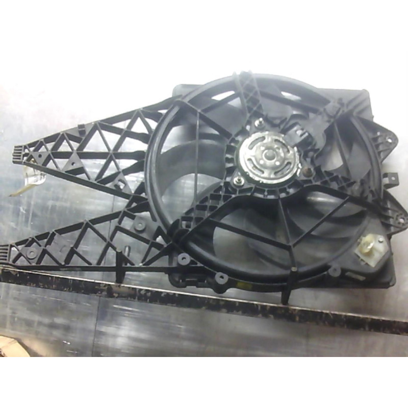 Moto ventilateur radiateur FIAT BRAVO 2 Photo n°3